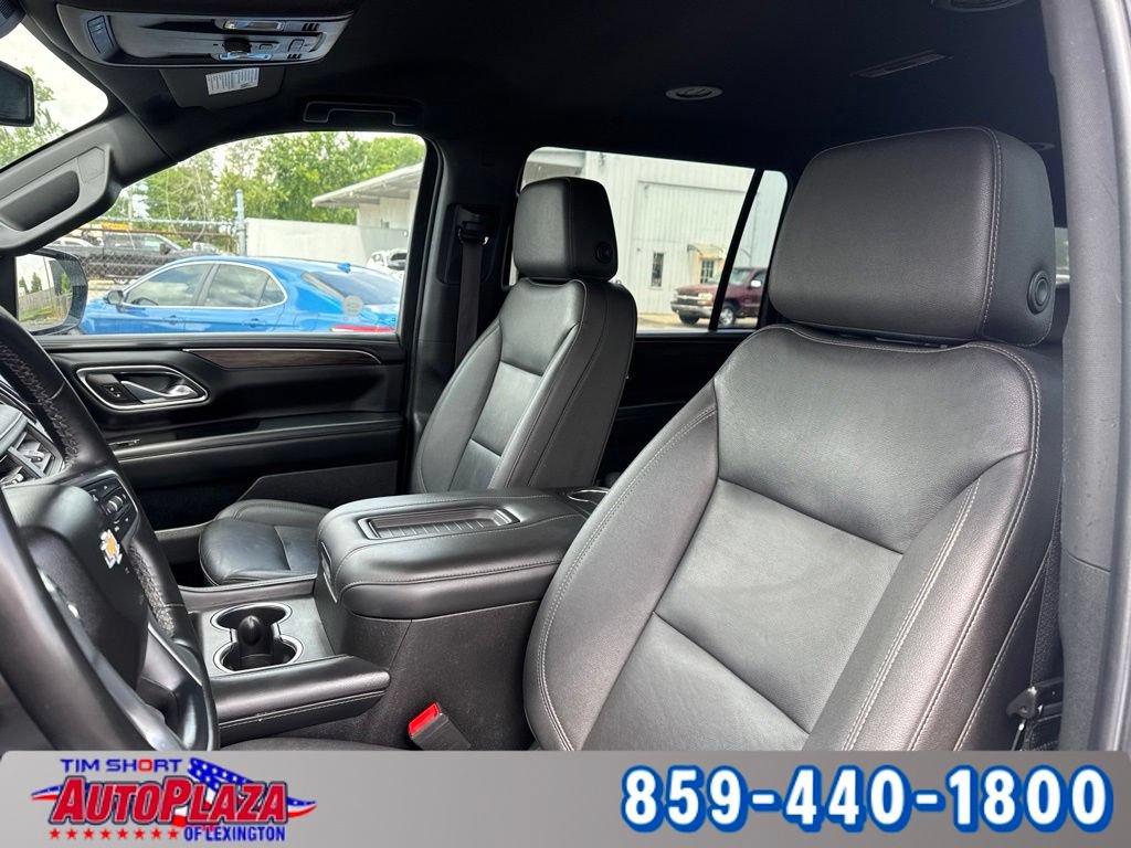 Used 2023 Chevrolet Suburban LT RWD image 35