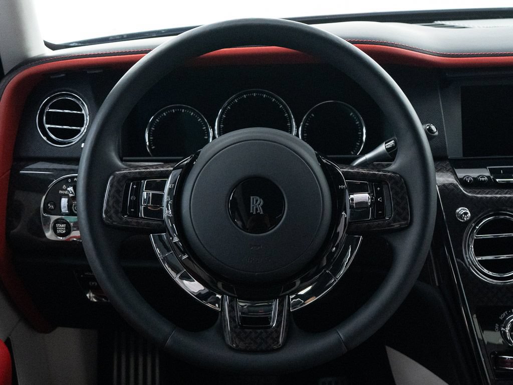 Certified 2023 Rolls-Royce Cullinan Black Badge w/ Driver's Package AWD/4WD image 37
