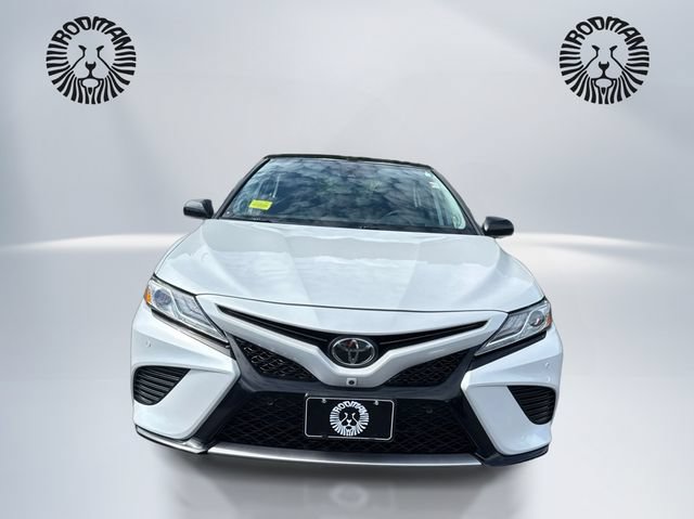 Used 2020 Toyota Camry XSE w/ Driver Assist Package FWD image 2