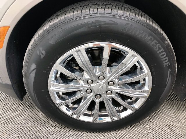 Used 2017 Cadillac XT5 Luxury w/ Driver Awareness Package AWD/4WD image 30