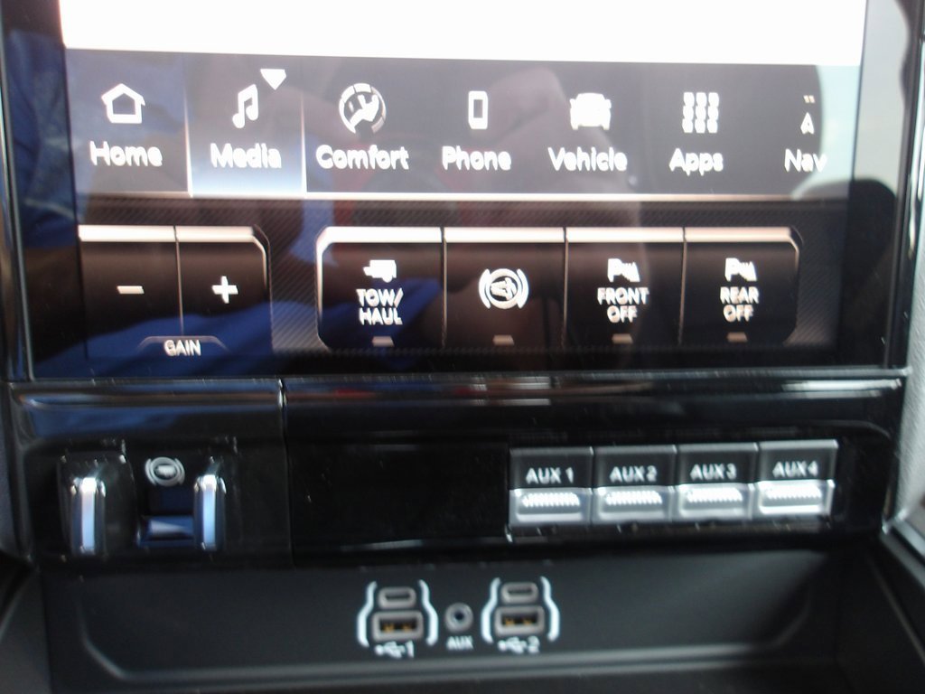 Used 2025 RAM 2500 Laramie image 23