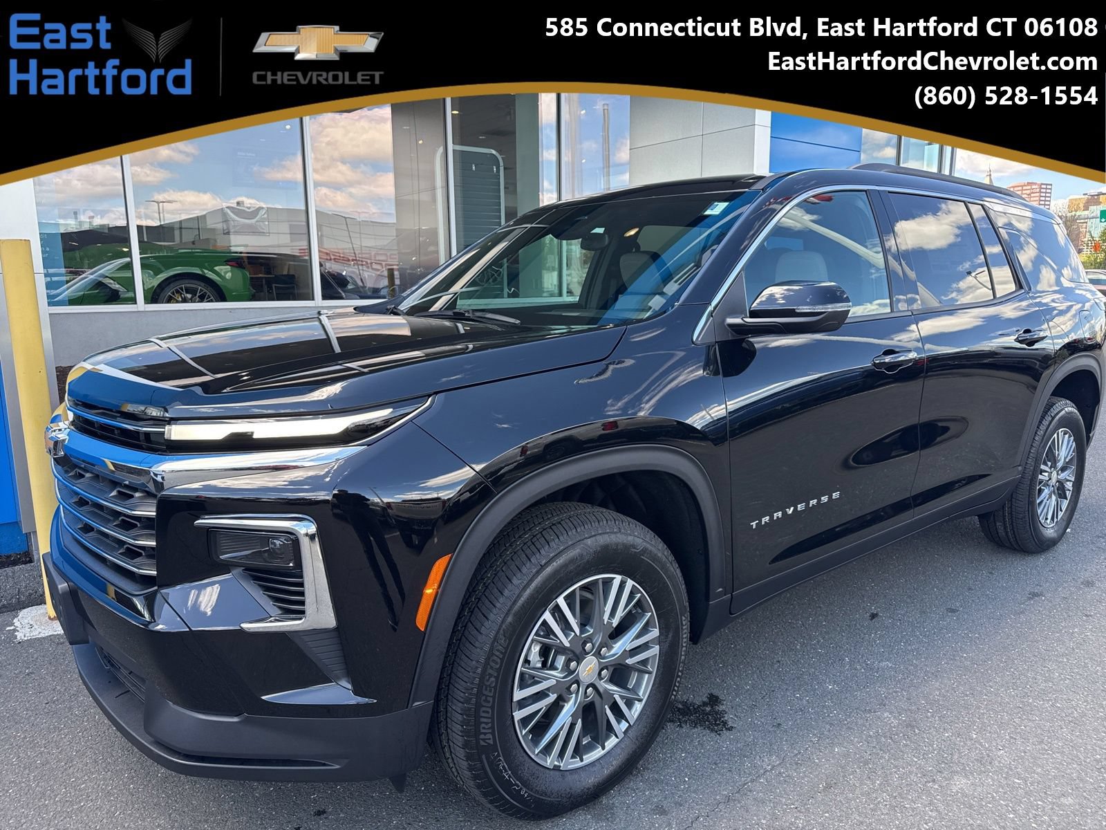 New 2026 Chevrolet Traverse LT AWD/4WD image 1