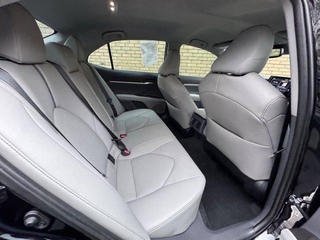 Used 2024 Toyota Camry XLE w/ Cold Weather Package image 11