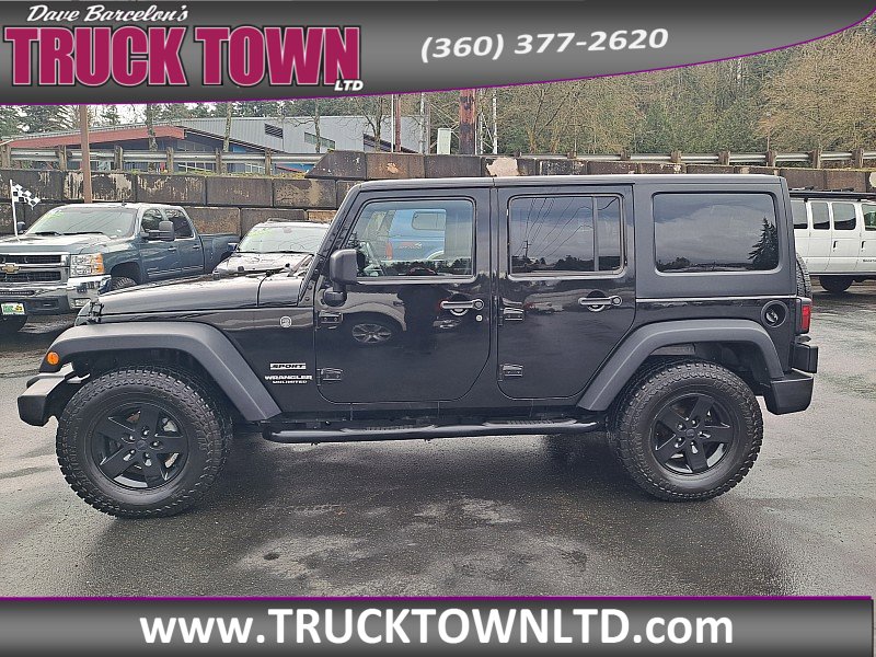 Used 2015 Jeep Wrangler Unlimited Sport w/ Quick Order Package 24S AWD/4WD image 7