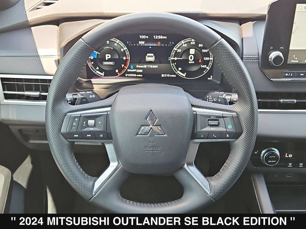 Used 2024 Mitsubishi Outlander SE Black Edition FWD image 24