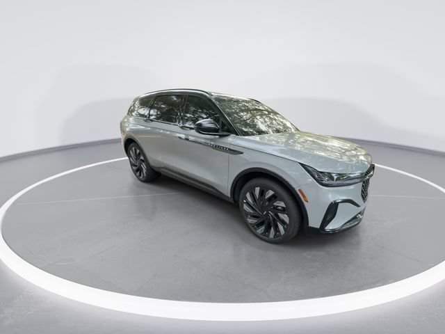 New 2026 Lincoln Nautilus Reserve AWD/4WD image 2