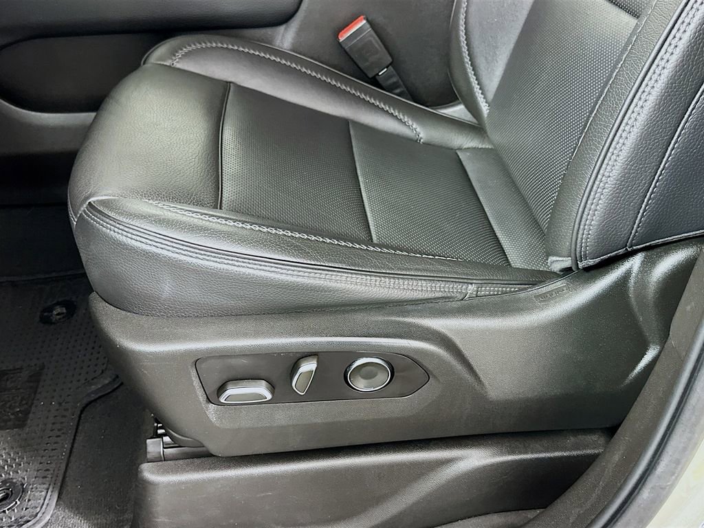 Used 2021 GMC Yukon Denali AWD/4WD image 20