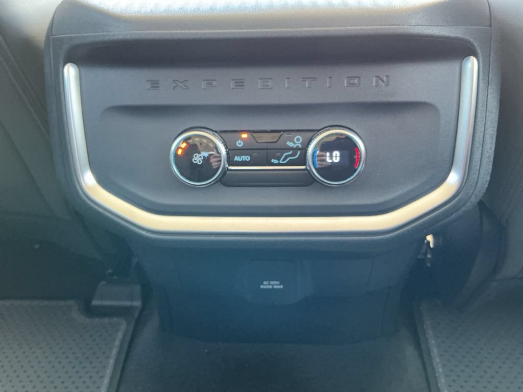 New 2026 Ford Expedition Max Active RWD image 28