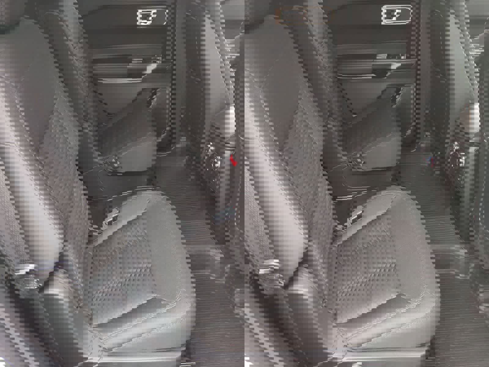 Used 2020 Ford Explorer XLT w/ Comfort Package image 18