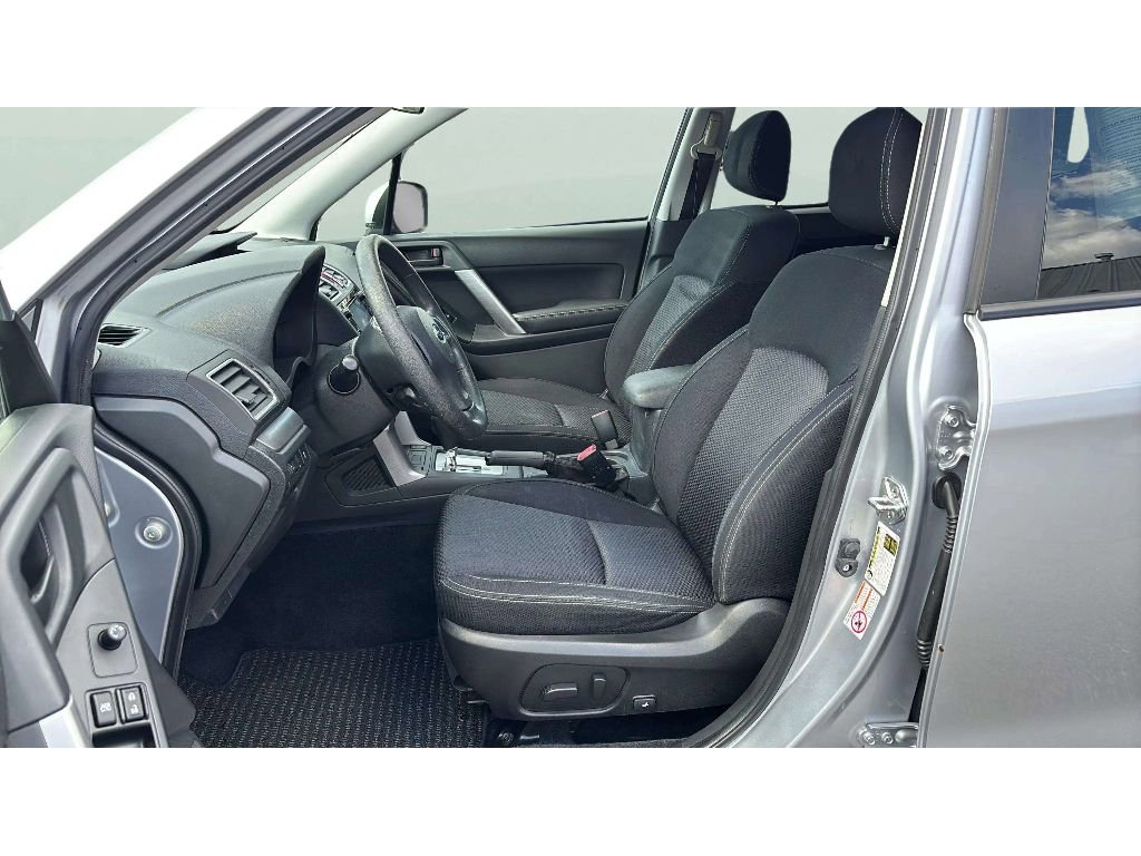 Used 2016 Subaru Forester 2.5i Premium w/ All-Weather Package image 11