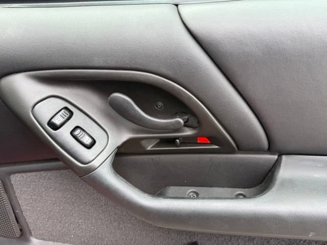 Used 2002 Chevrolet Camaro Z28 w/ Preferred Equipment Group 2 RWD image 12