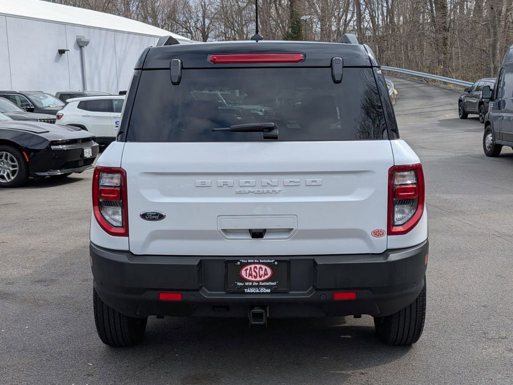 Used 2022 Ford Bronco Sport Outer Banks w/ Tech Package AWD/4WD image 4