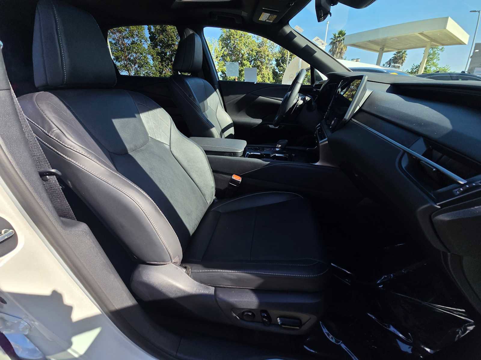 Used 2025 Lexus RX 350 Premium Plus image 11