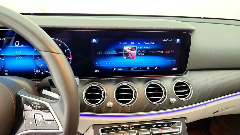 Used 2021 Mercedes-Benz E 350 4MATIC Sedan w/ Premium Package image 16