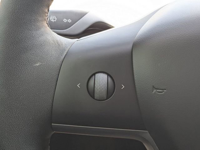 Used 2022 Tesla Model 3 Performance image 24