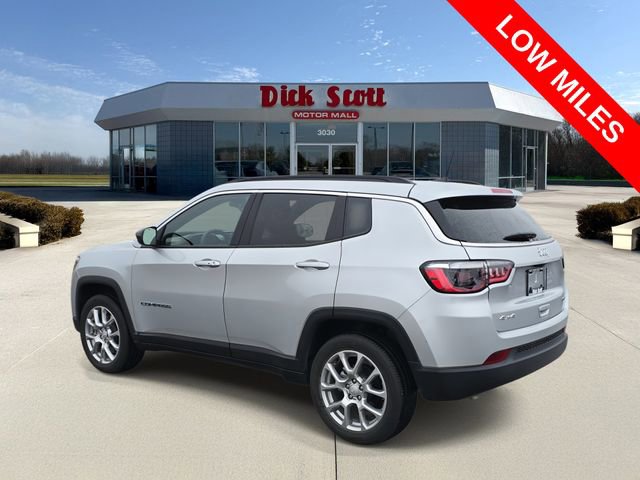 Certified 2024 Jeep Compass Latitude image 3