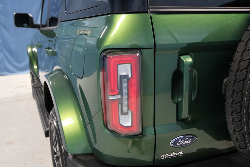 Used 2025 Ford Bronco Outer Banks image 36