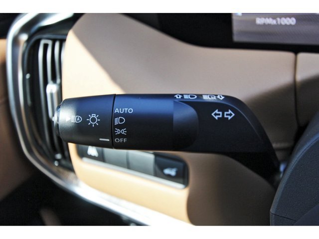 New 2026 Nissan Armada SL AWD/4WD image 17
