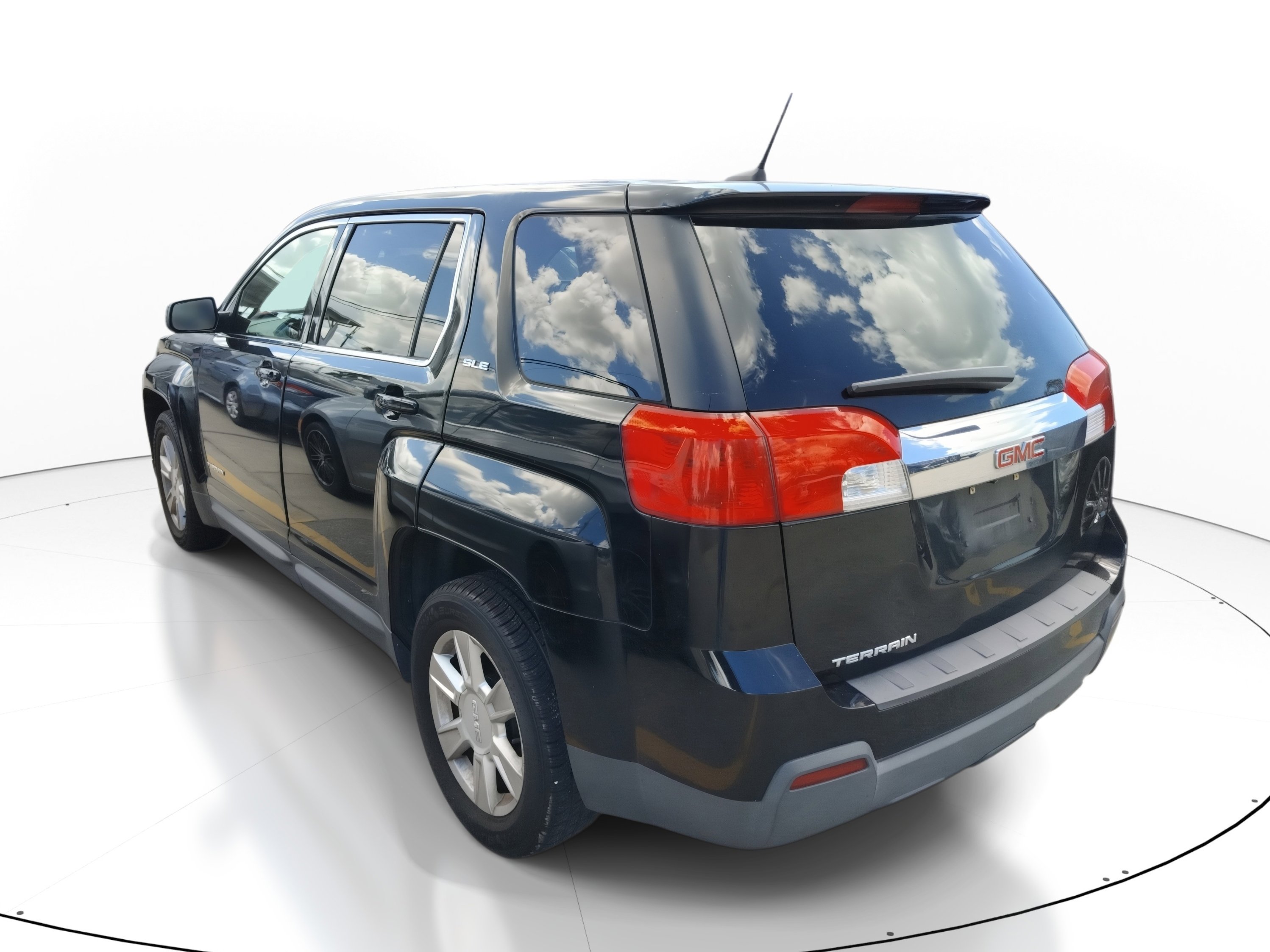 Used 2013 GMC Terrain SLE image 6