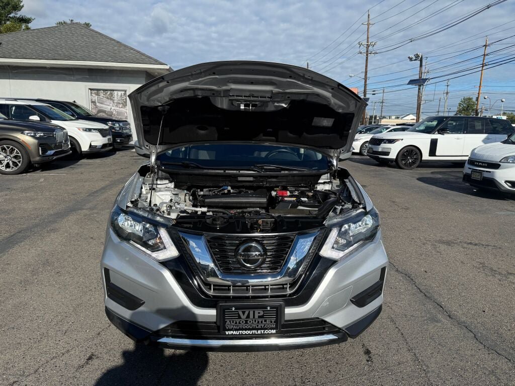 Used 2020 Nissan Rogue SV AWD/4WD image 34