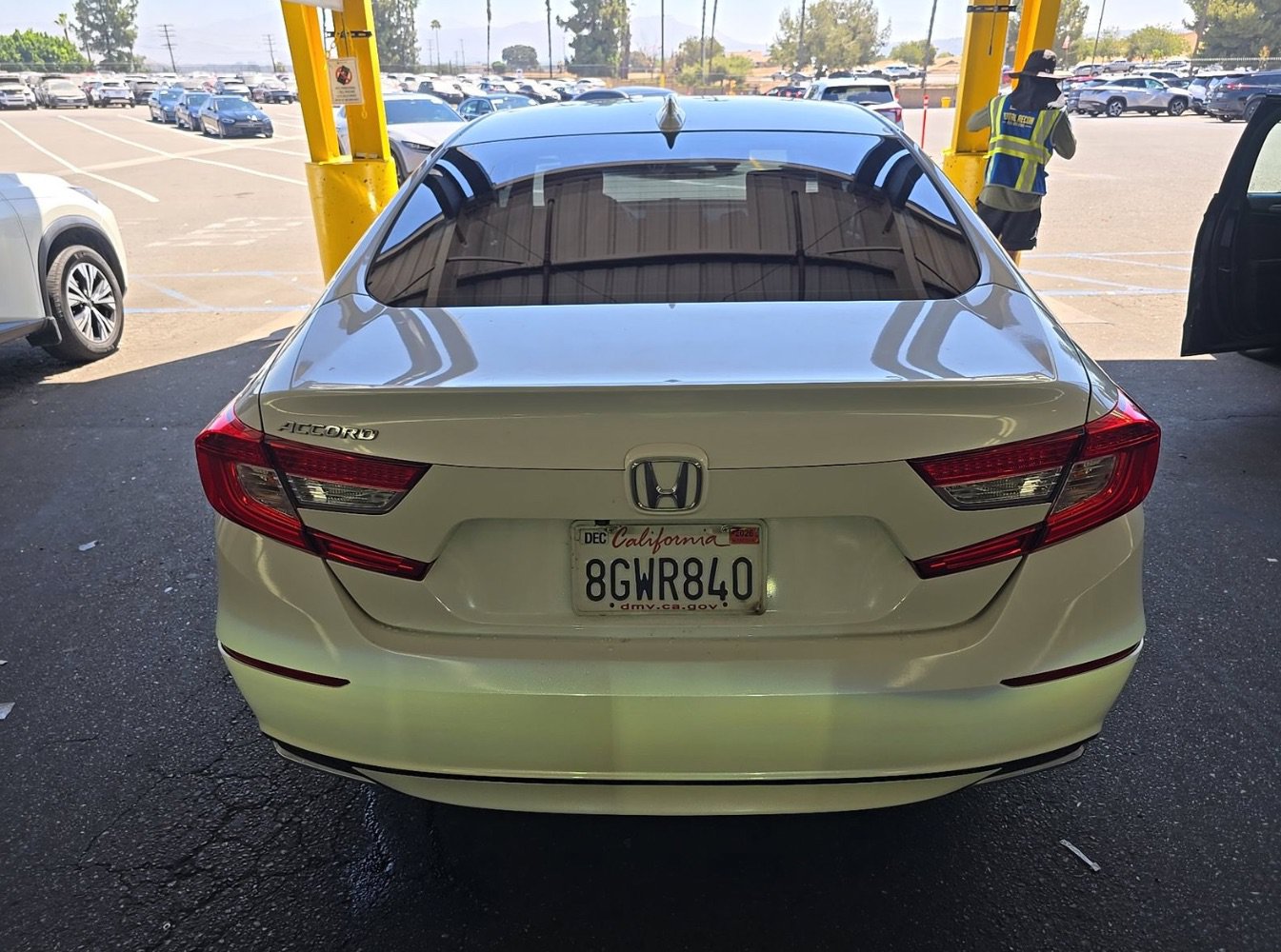 Used 2018 Honda Accord EX image 5