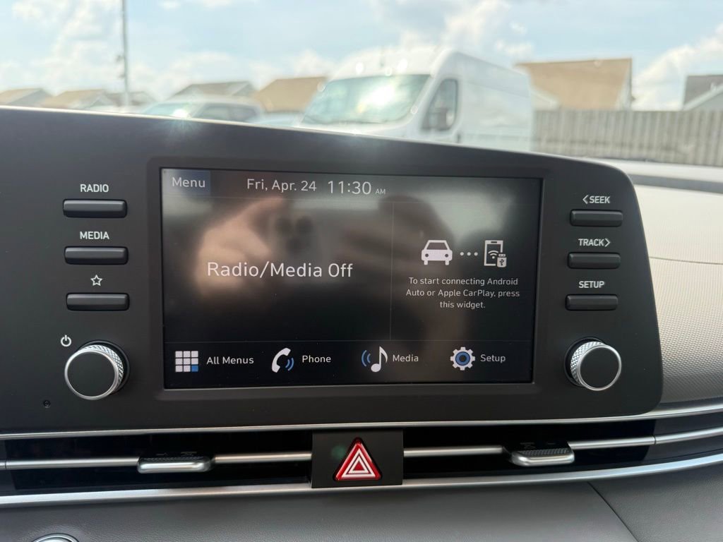 Used 2025 Hyundai Elantra Sport FWD image 20