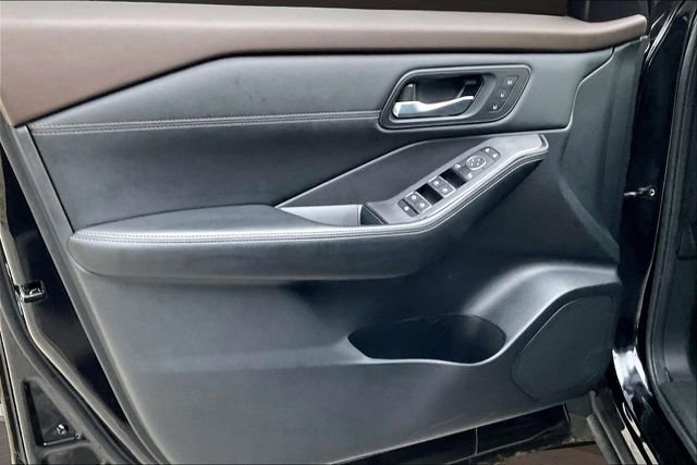 Certified 2023 Nissan Rogue SL AWD/4WD image 21