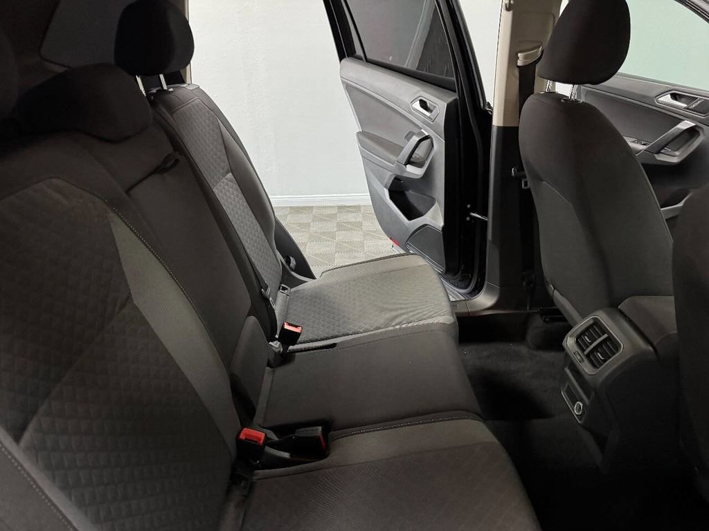Used 2019 Volkswagen Tiguan S image 48