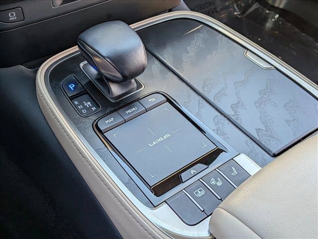Used 2021 Lexus LS 500 w/ Cold Weather Package (CK) RWD image 12