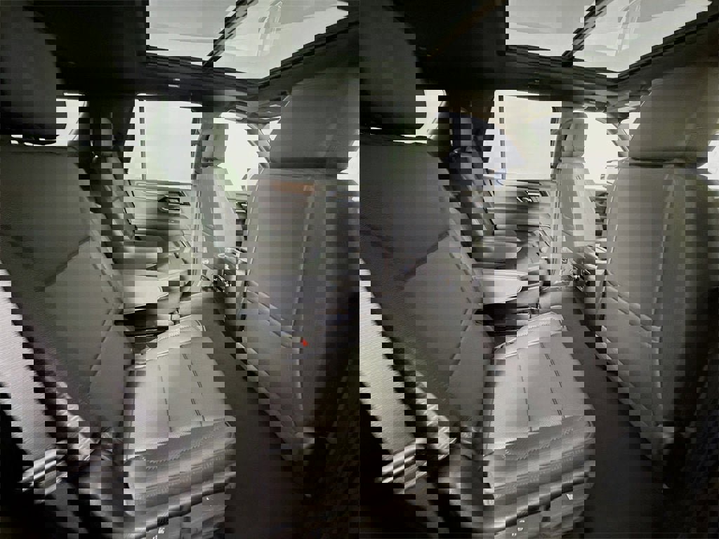 New 2026 GMC Yukon Denali w/ Sun & Power Step Package image 24