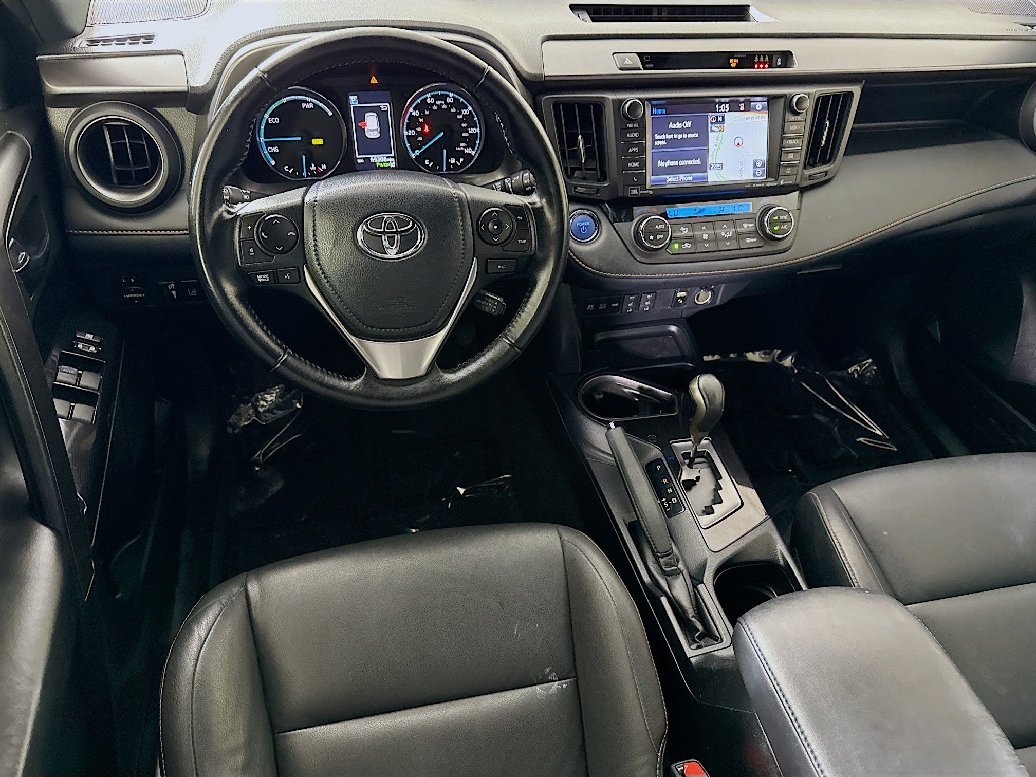 Used 2018 Toyota RAV4 SE w/ Advanced Technology Package AWD/4WD image 17