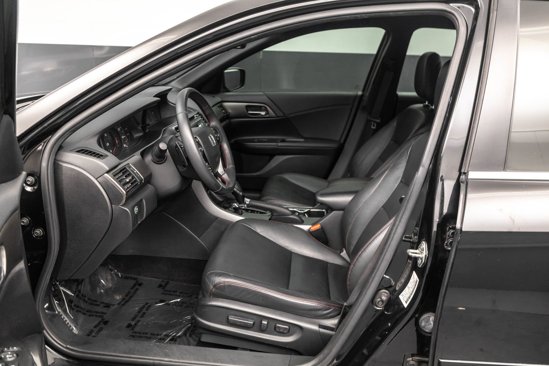 Used 2017 Honda Accord Sport Special Edition image 5