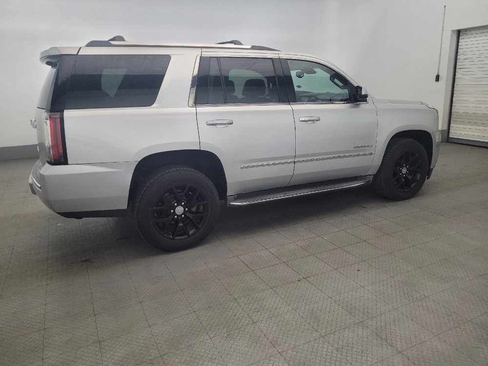 Used 2015 GMC Yukon Denali w/ Touring Package AWD/4WD image 10