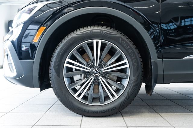 Used 2024 Volkswagen Tiguan Wolfsburg Edition image 7