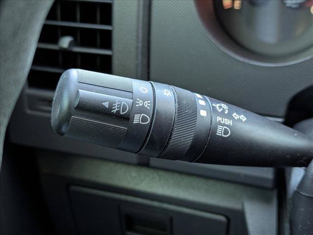 Used 2011 Dodge Nitro Heat RWD image 7