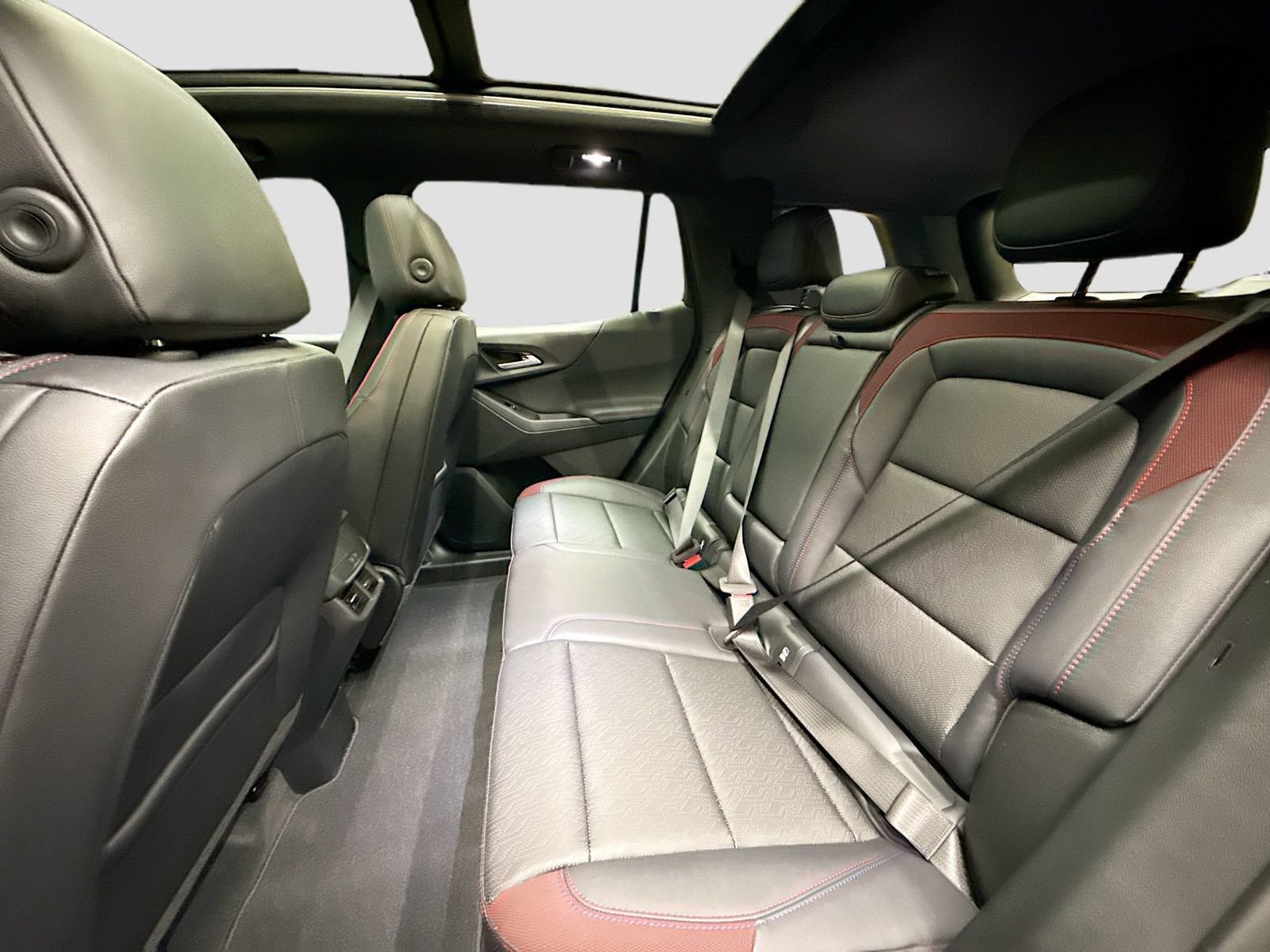 New 2026 Chevrolet Equinox RS w/ Safety and Technology Package AWD/4WD image 29