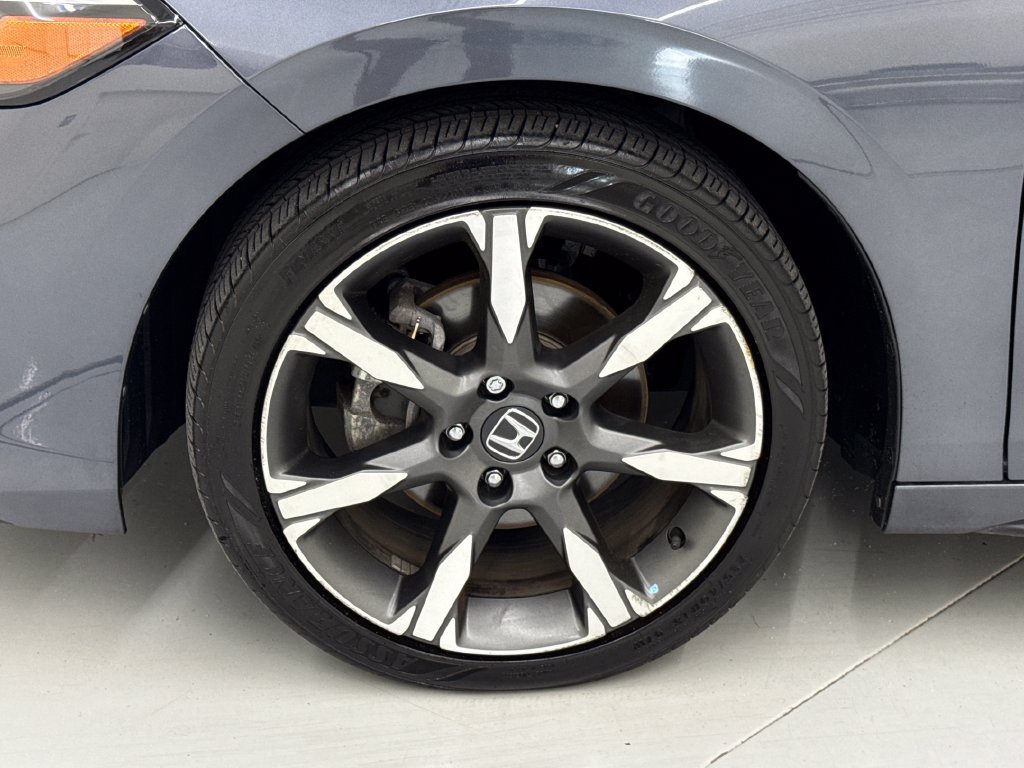 Used 2025 Honda Civic Sport Touring image 10