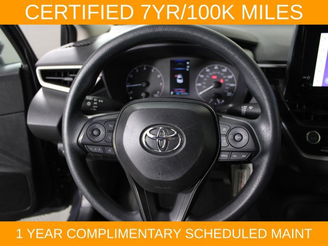 Used 2025 Toyota Corolla LE FWD image 18