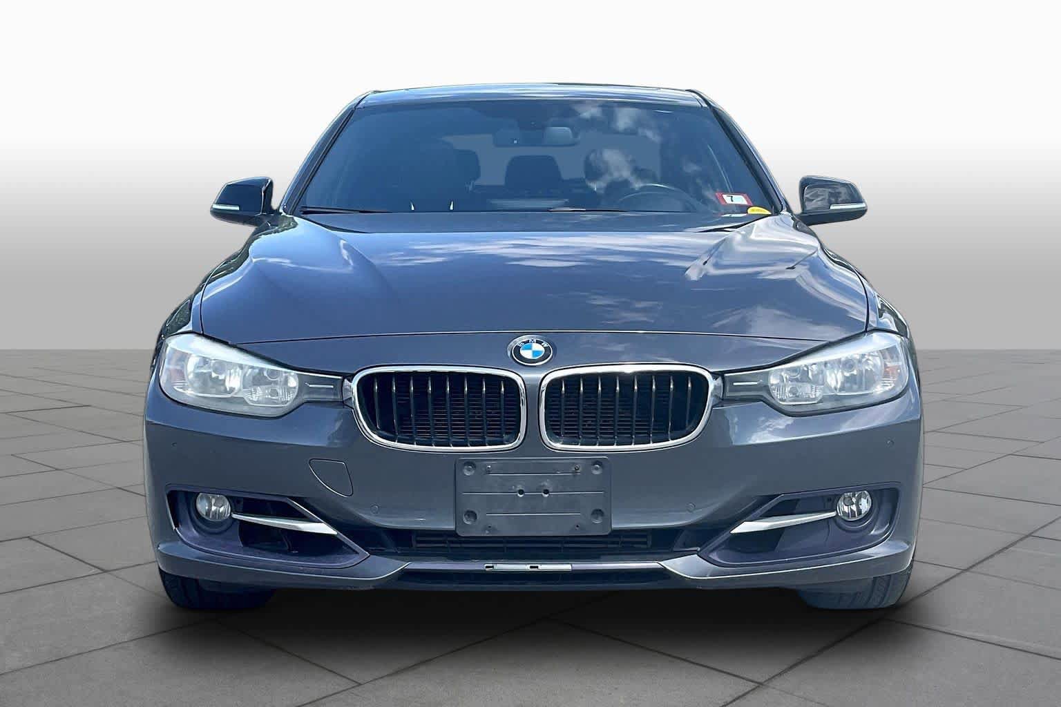 Used 2013 BMW 328i Sedan RWD image 3