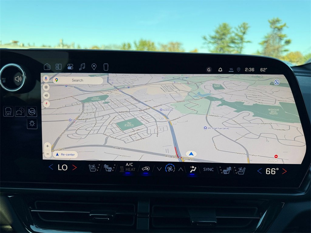 New 2026 Chevrolet Equinox EV RS image 16