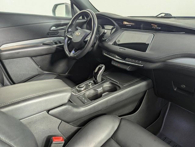 Used 2020 Cadillac XT4 Premium Luxury image 30