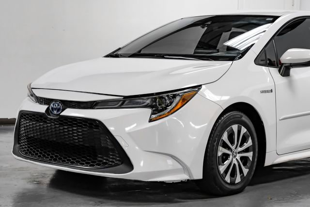 Used 2021 Toyota Corolla LE image 9