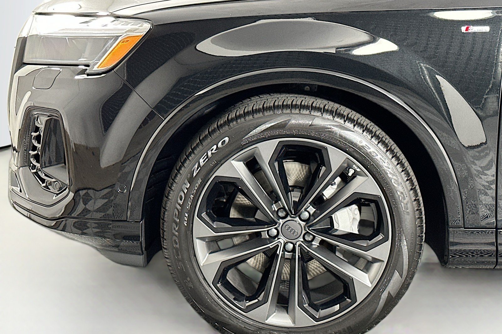 New 2026 Audi Q7 Premium Plus AWD/4WD image 11