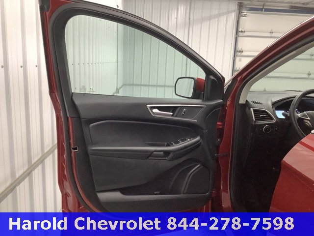 Used 2024 Ford Edge SEL image 14
