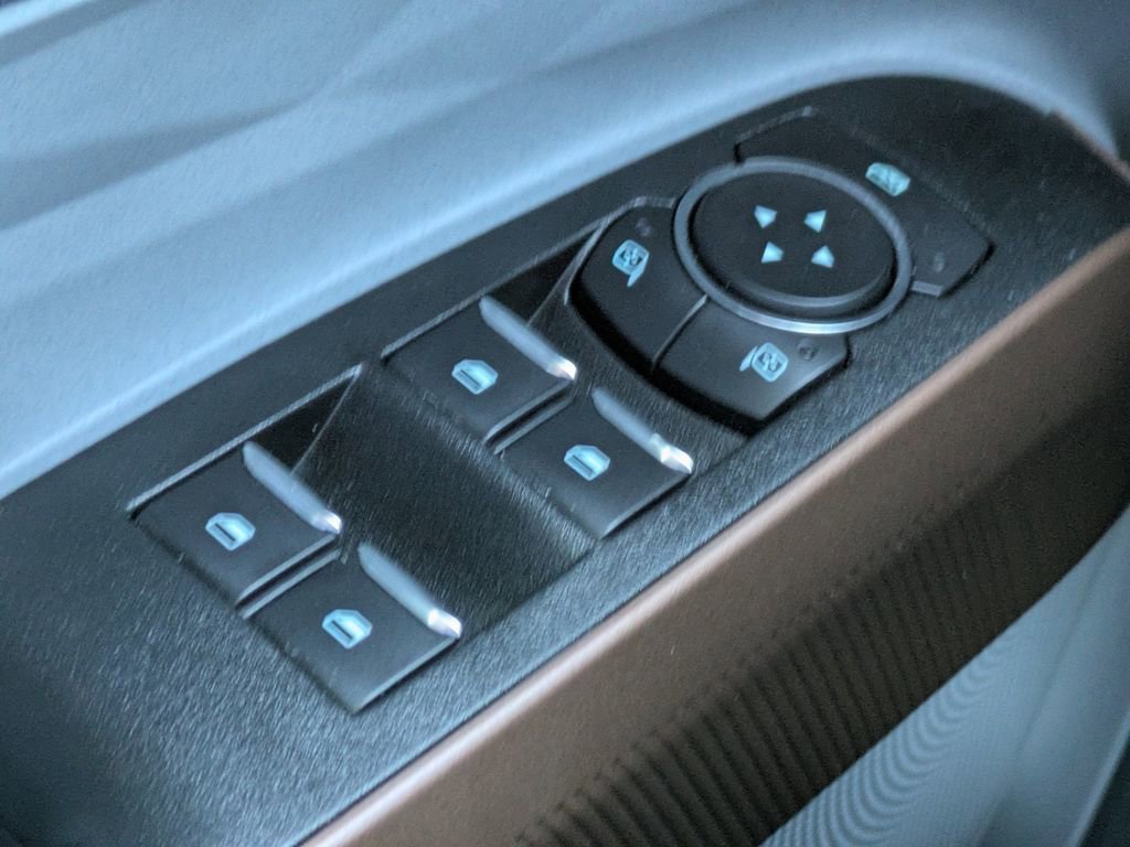 Used 2022 Ford Maverick Lariat w/ Lariat Luxury Package image 24