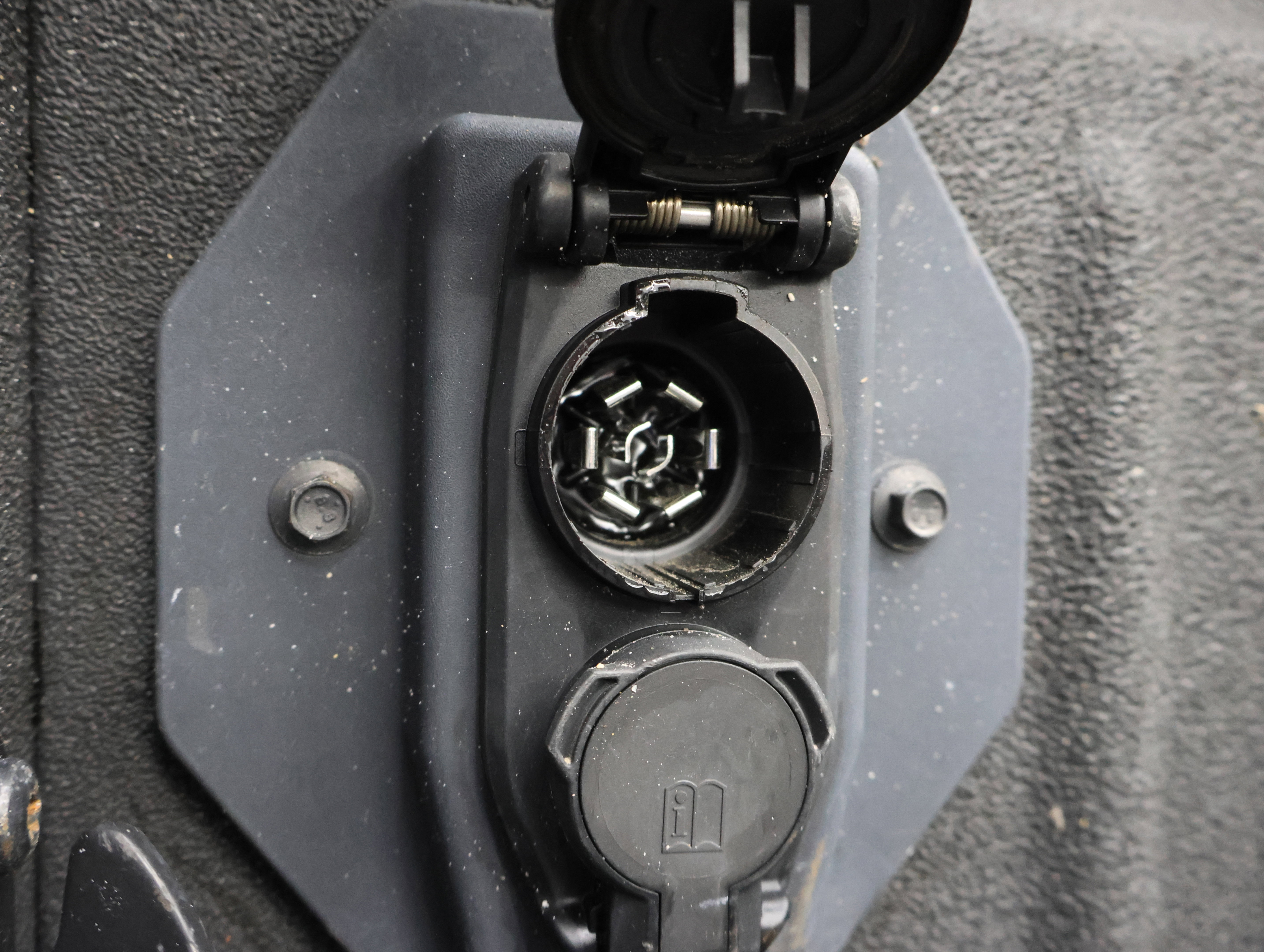 Used 2022 Ford F350 Platinum image 34