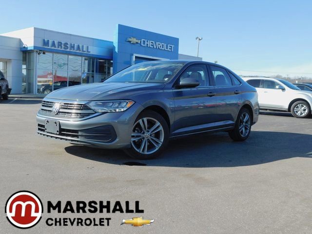 Used 2024 Volkswagen Jetta SE