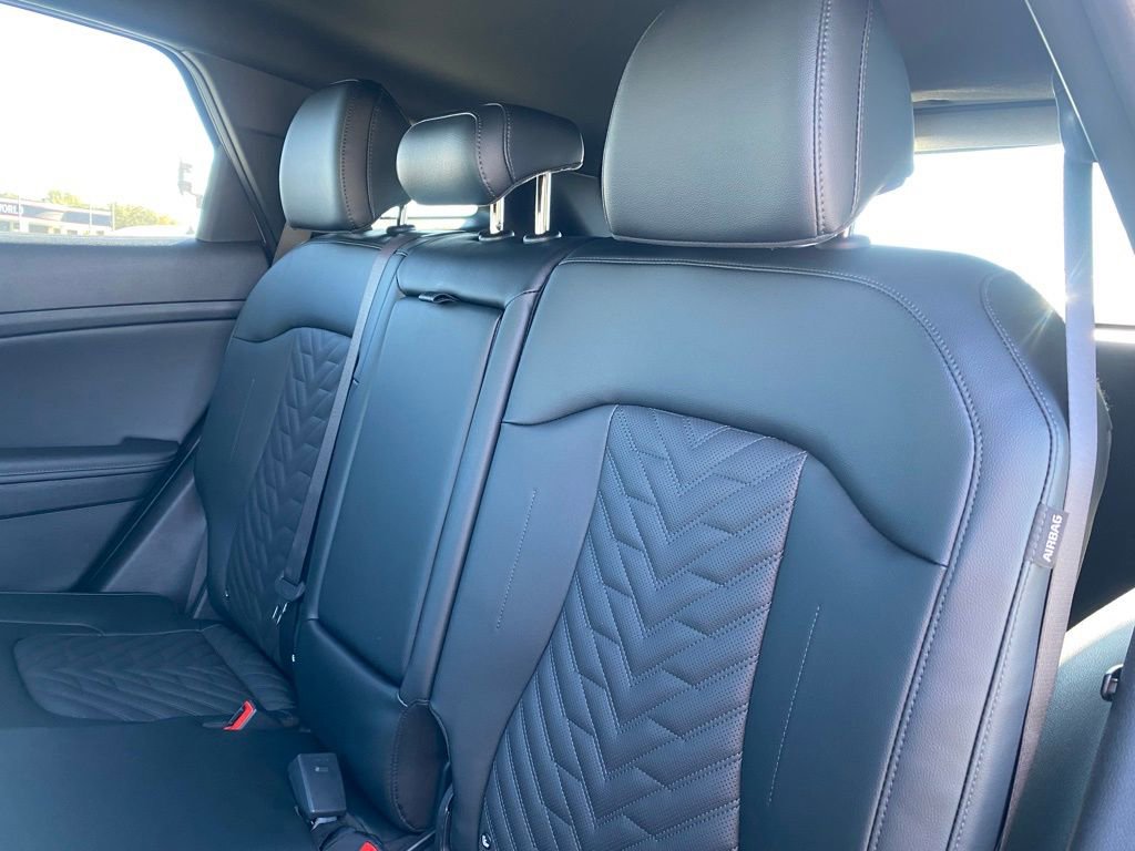 New 2026 Kia Sportage X-Line w/ X-Line Technology Package AWD/4WD image 28