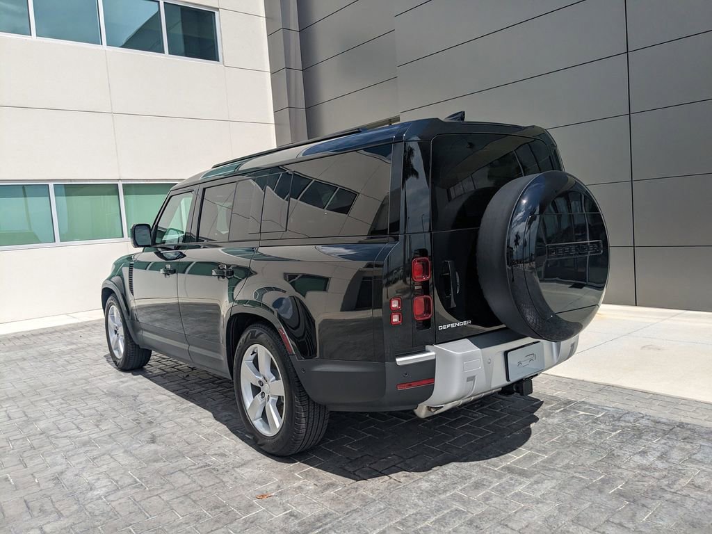 New 2025 Land Rover Defender 130 S AWD/4WD image 6