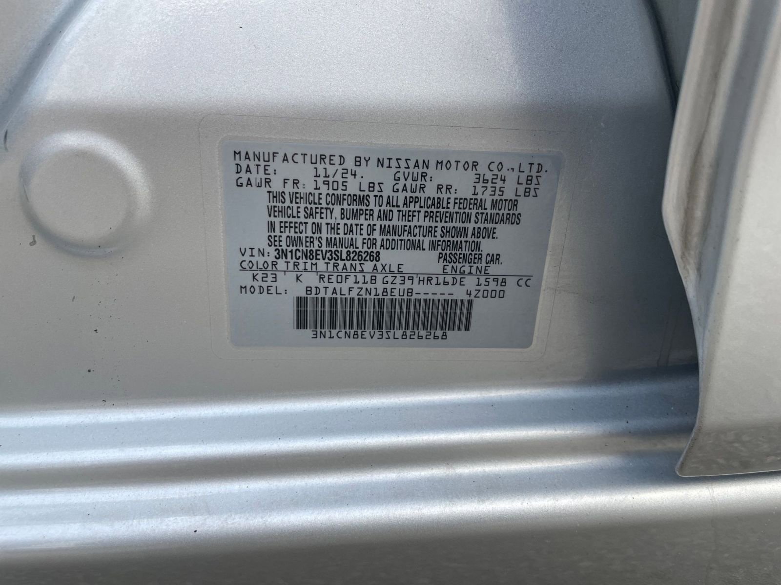 Used 2025 Nissan Versa SV FWD image 23